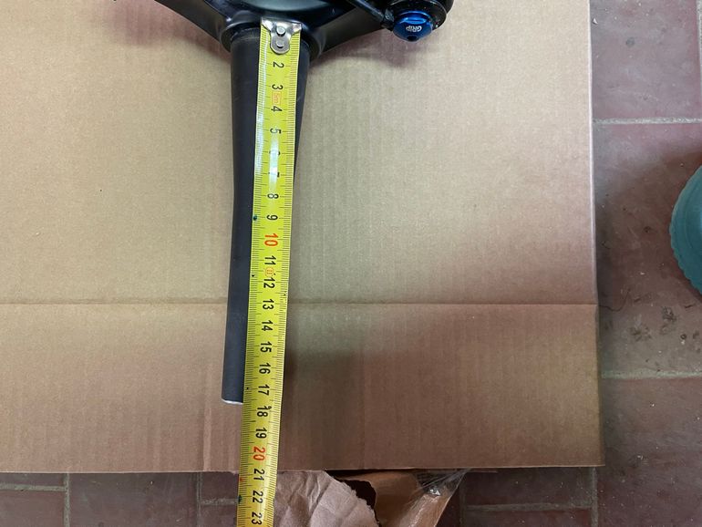 Used Fox 32 Float Rhythm 29" 100mm Fork 2019 bike — image 5 of 6
