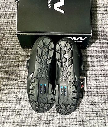 Used Northwave Celsius XT Arctic GTX 2025 bike — image 3 of 4