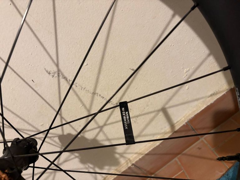 Used Bontrager Aeolus Pro 3V Wheelset 2025 bike — image 3 of 6