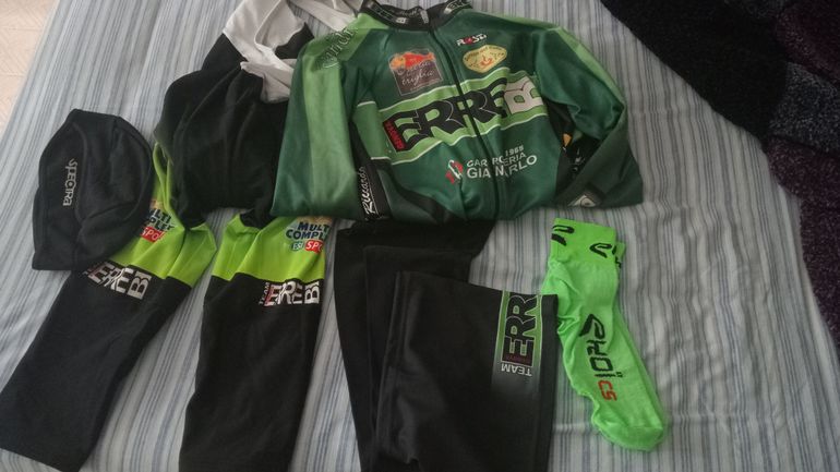 Used Vifra/Rosti/Factory Kit ciclismo bike — image 1 of 7