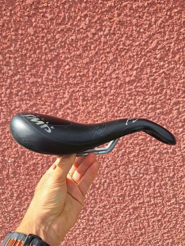 Used Selle Smp trek gel médium bike — image 1 of 8