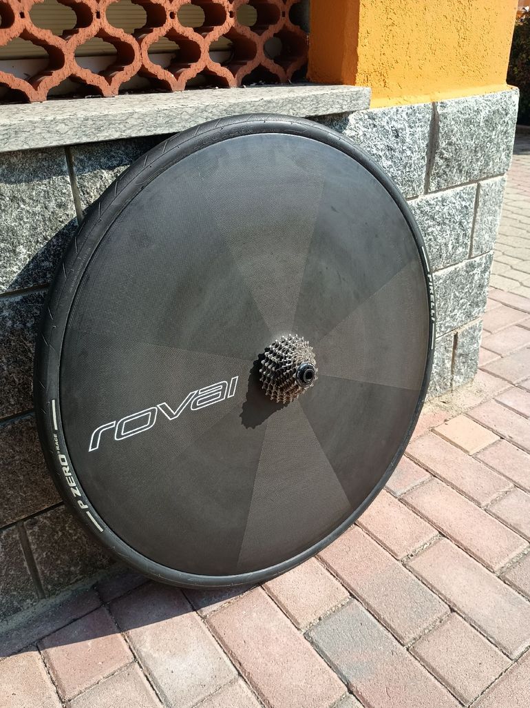 Used Roval 321 Disc Wheel 2024 bike — image 2 of 6