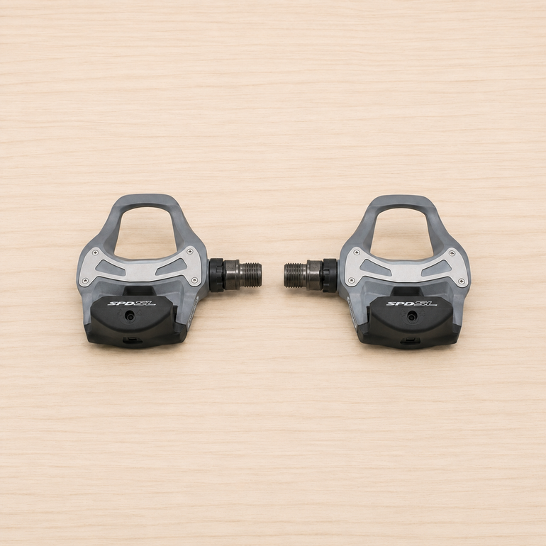 Used Shimano Pedais PD-R550 SPD-SL Cinzento 1 par bike — image 1 of 4