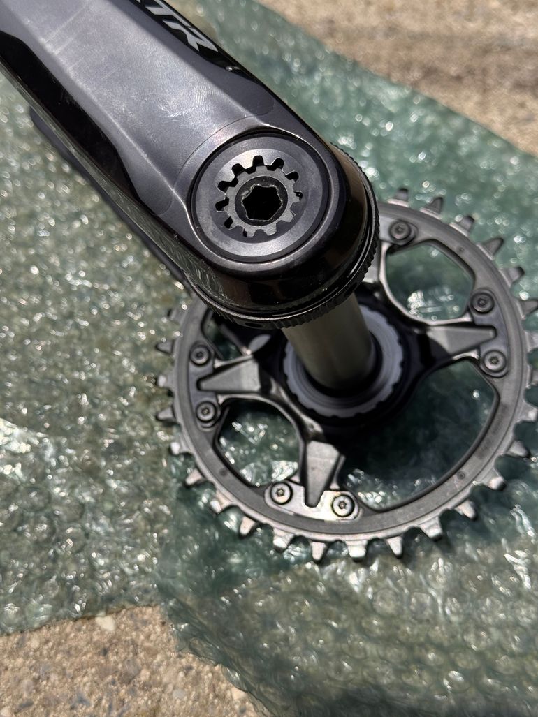 Used Shimano XTR M9100 32T 170mm 2025 bike — image 4 of 7