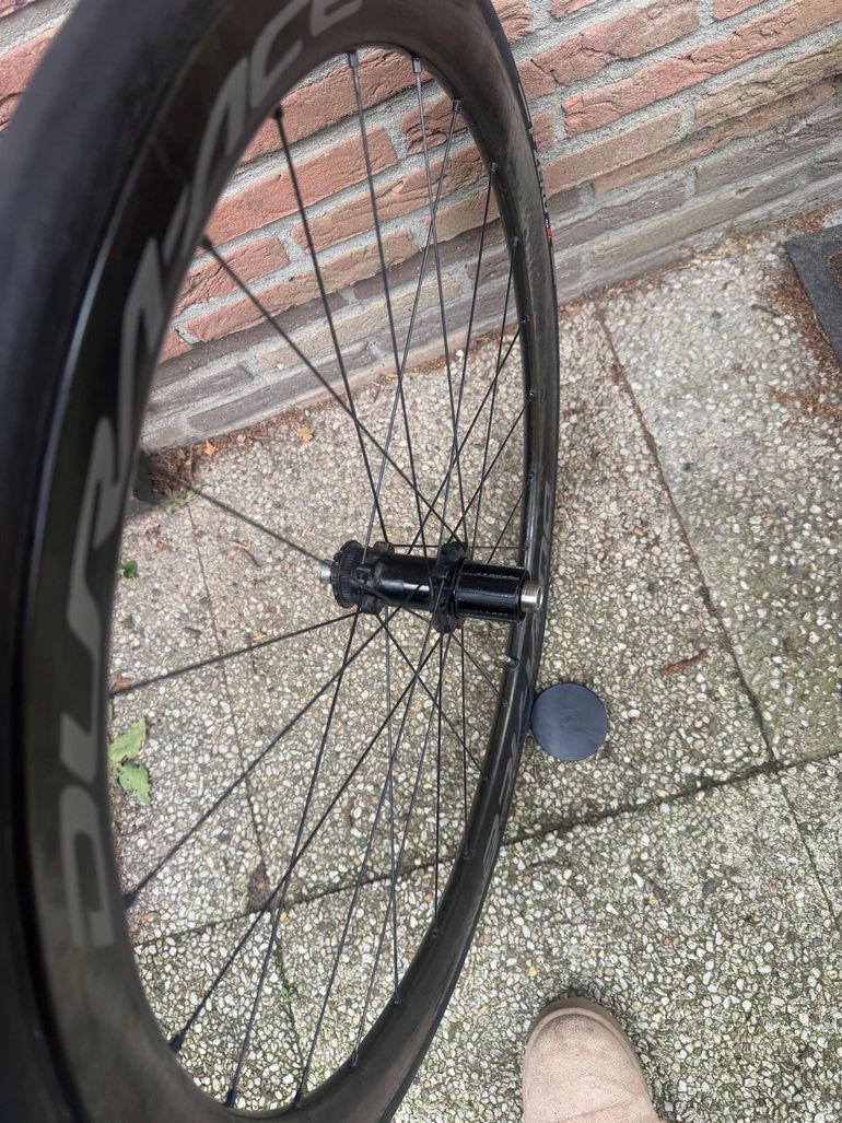 Used Shimano c38 2020 bike — image 6 of 6