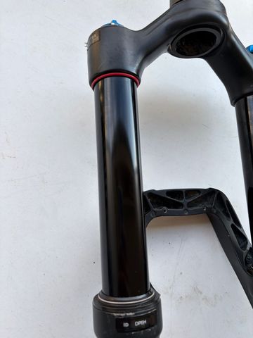 Used Fox 34 Performance 150mm 2020 bike — image 5 of 10