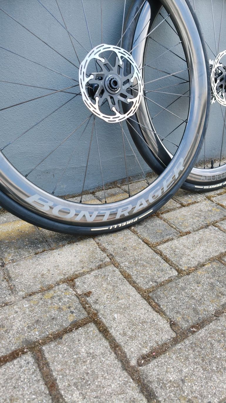 Used Bontrager Aeolus RSL 51 2026 bike — image 4 of 4