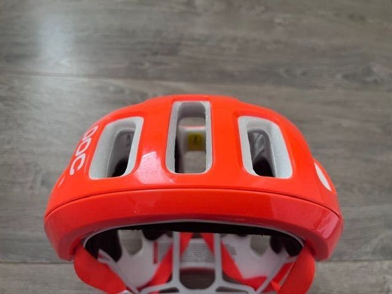 Used POC Vectral MIPS Helm 1217 Fluorescent Orange AVIP Medium 54/59 2024 bike — image 7 of 7
