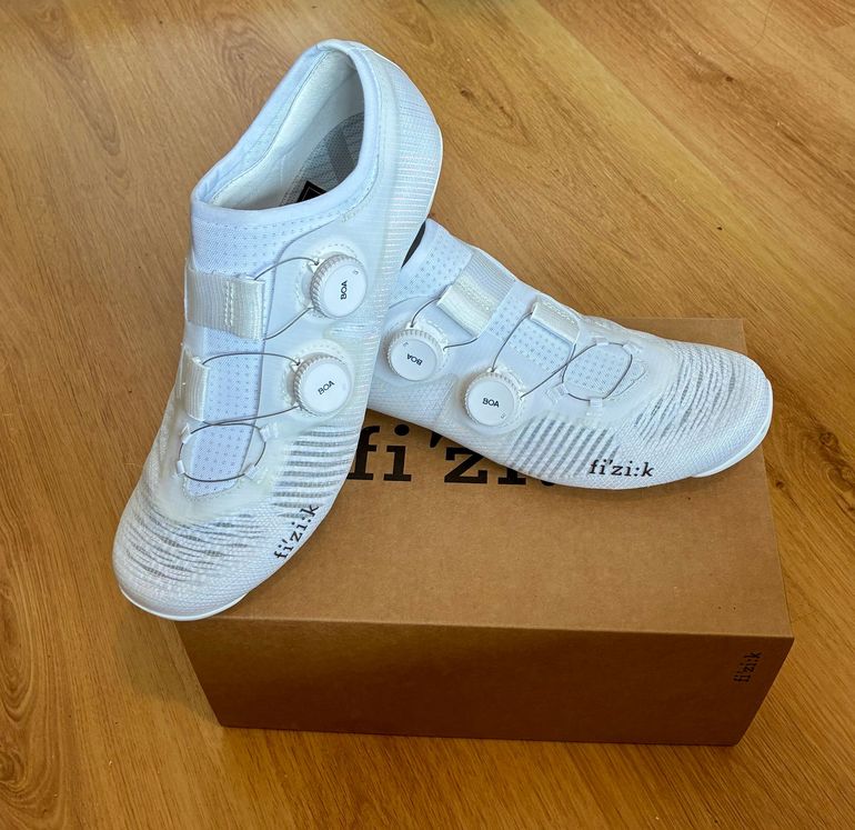 Used Fizik Vega Carbone 2026 bike — image 1 of 10