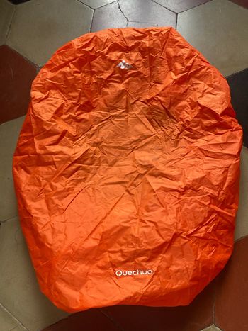 Used QUECHUA Anti Pioggia Zaino Trekking 35/50 Litri 2024 bike — image 2 of 5