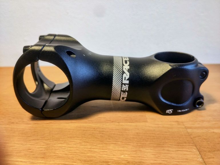 Used Race Face Aeffect 35 bike — image 4 of 5