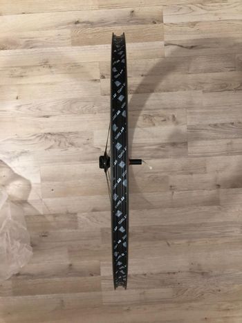 Used Roval Cerchi ant/post Tg 622x21 bike — image 4 of 6