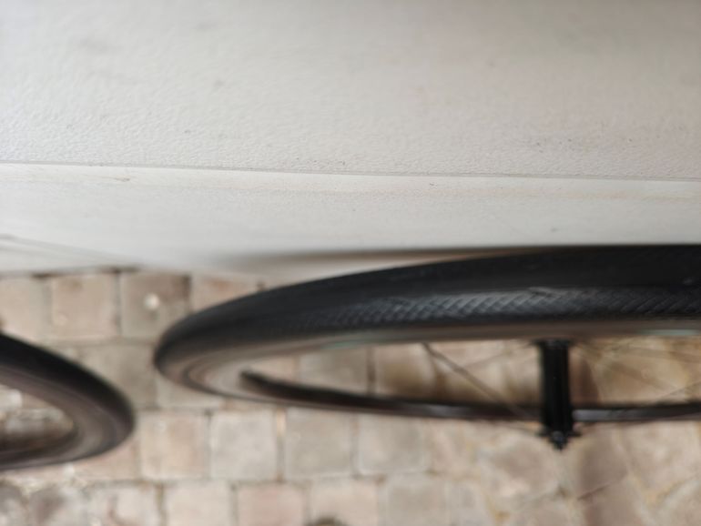 Used Giant SLR 0 40mm carbon rimbrake wheelset 2019 bike — image 5 of 15