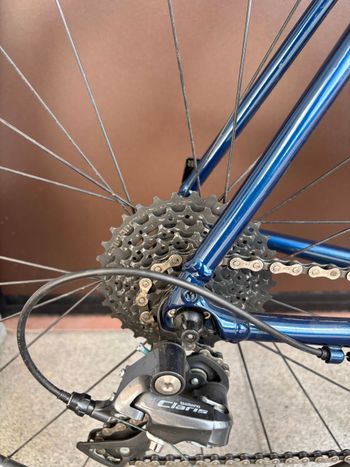 Used Trek Domane 2.0 2024 bike — image 2 of 8