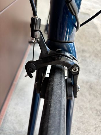 Used Trek Domane 2.0 2024 bike — image 8 of 8