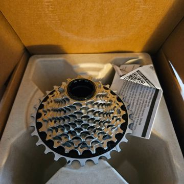 Used Sram Force 10x28 2026 bike — image 2 of 6