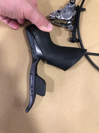 Used Sram Leve Freno/Cambio + Freno a Disco Idraulico + Pasticche bike — image 5 of 10