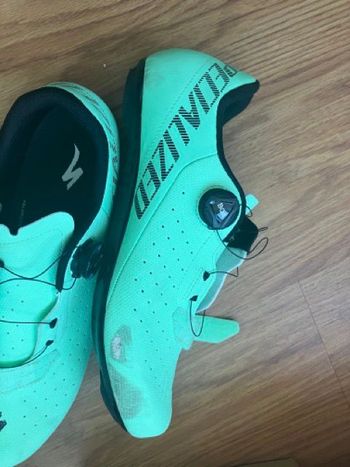 Used Specialized Torch 1.0 Road Shoes 2022 bike — image 6 of 8