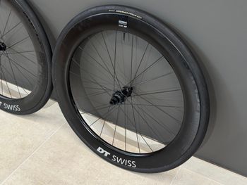 Used Dt Swiss ARC 1600 SPLINE 60mm Wheelset 2022 bike — image 5 of 7
