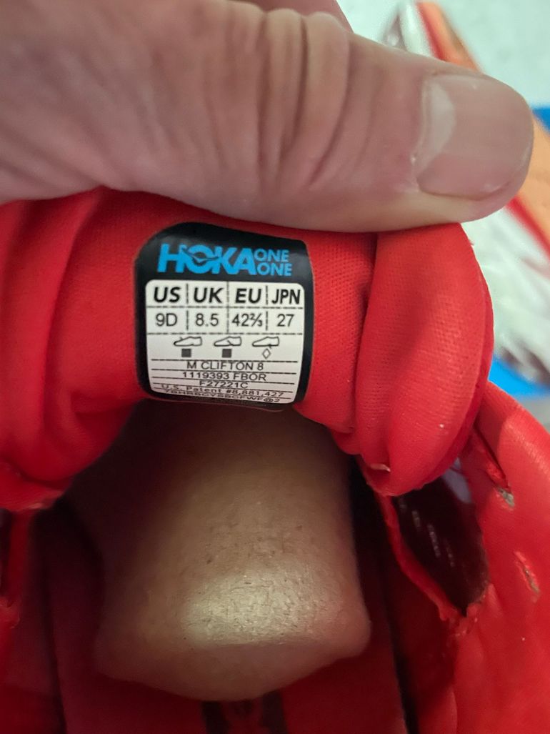 Used Hoka Clifton 8 EN 42,5 2025 bike — image 4 of 4