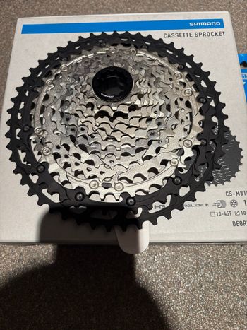 Used Shimano Deore XT Cassette CS-M8100 + Ketting Deore XT bike — image 2 of 5