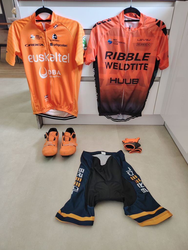 Used Euskatel Tenue complète cyclisme bike — image 1 of 2