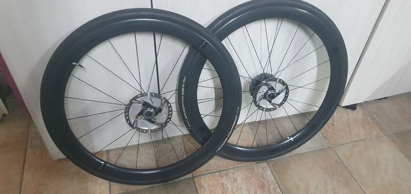 Hollowgram Ruote Carbonio 45 2023 Wheels d'occasion
