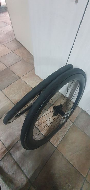 Used Hollowgram Ruote Carbonio 45 2023 bike — image 6 of 7