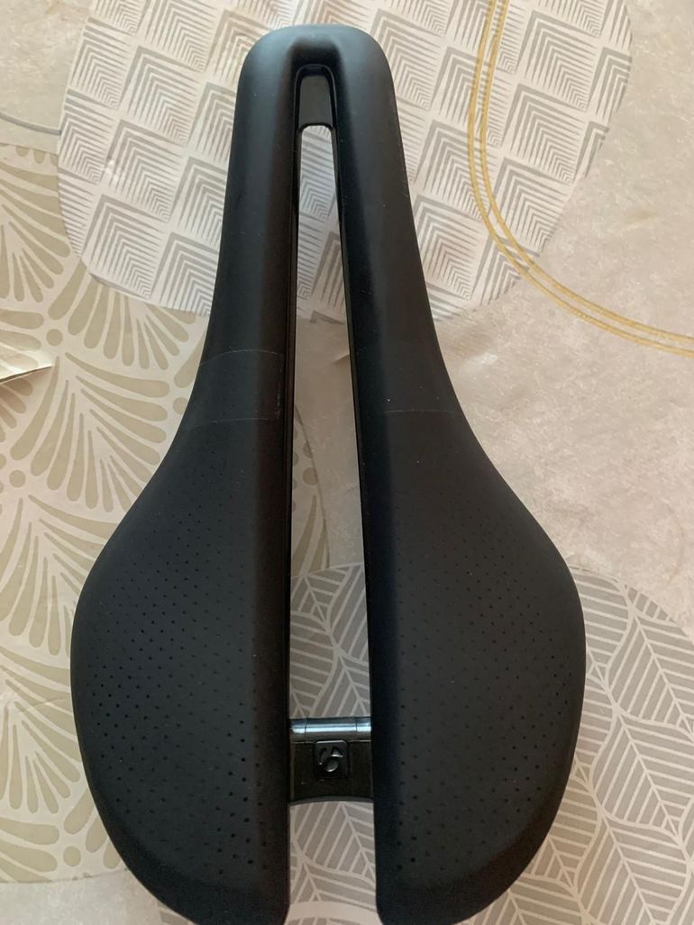 Used Bontrager Aeolus Comp Saddle 2026 bike — image 4 of 5