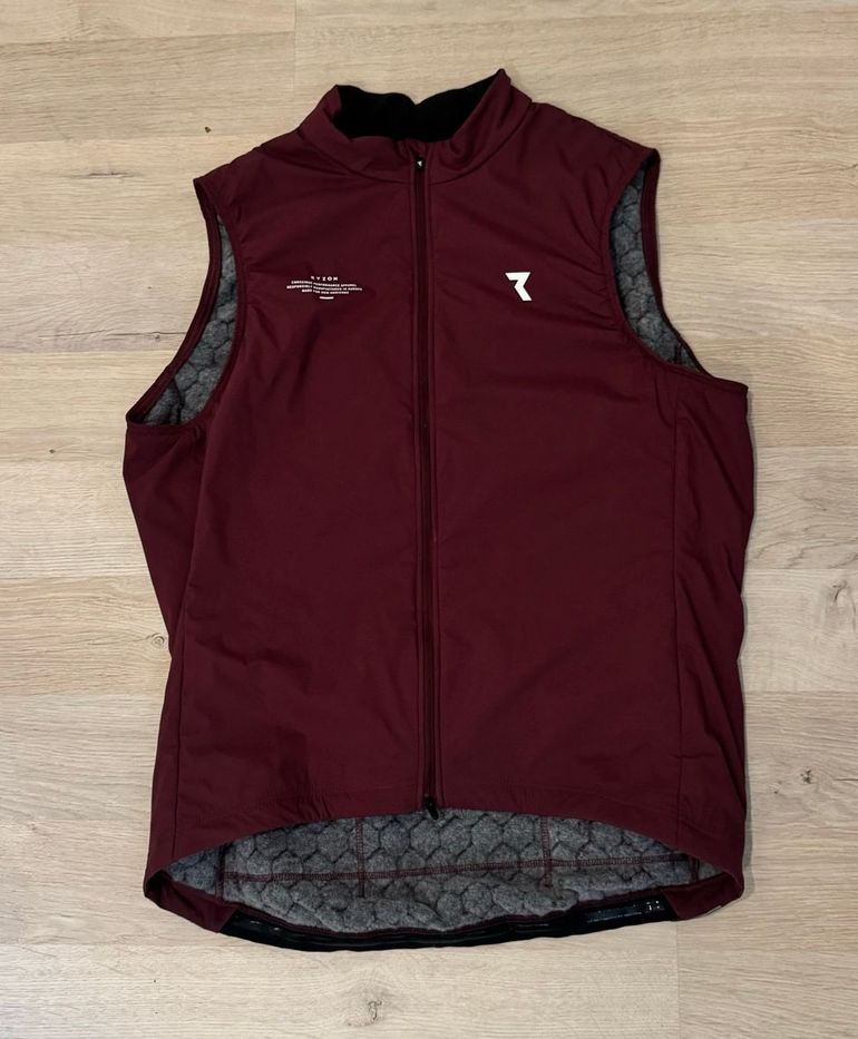 Used Ryzon Weste / Gilet XL 2024 bike — image 1 of 3