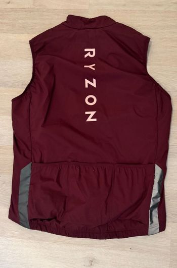 Used Ryzon Weste / Gilet XL 2024 bike — image 2 of 3