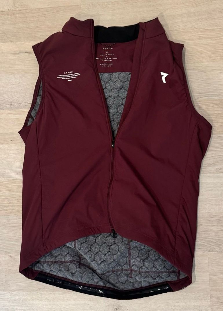 Used Ryzon Weste / Gilet XL 2024 bike — image 3 of 3