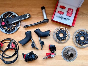 Used Sram Red AXS D1 groupset, NEW, E1 cassette 2026 bike