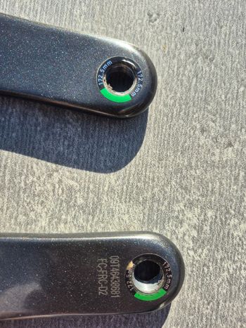 Used Sram Force DUB Crankstel 172.5mm 48-35 2024 bike — image 4 of 5