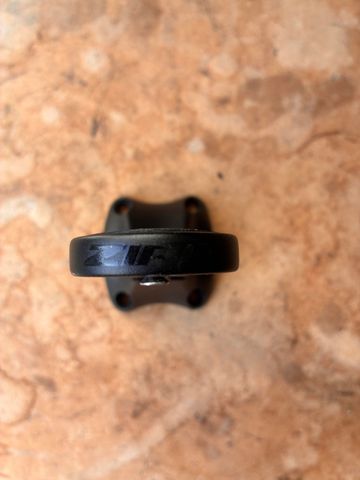 Used Zipp SL Sprint QuickView Integrated Mount 2025 bike — image 2 of 3