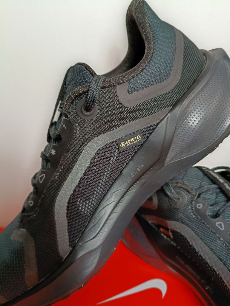 Used Nike Zoom Pegasus 41 GTX bike — image 3 of 11