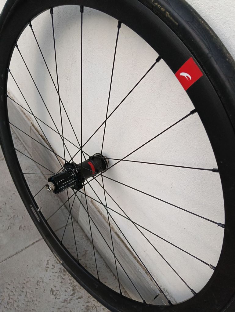 Used Fulcrum Cerchi 4 Disc 2023 bike — image 2 of 5