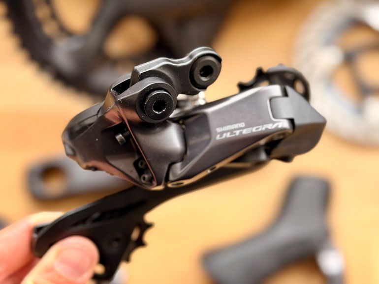 Used Shimano Ultegra 12-speed Powermeter groupset 2026 bike — image 3 of 9