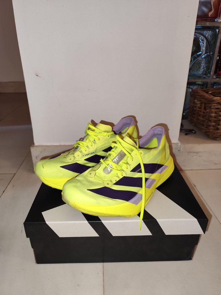 Used Adidas Adizero Adios Pro 4 2026 bike — image 2 of 5
