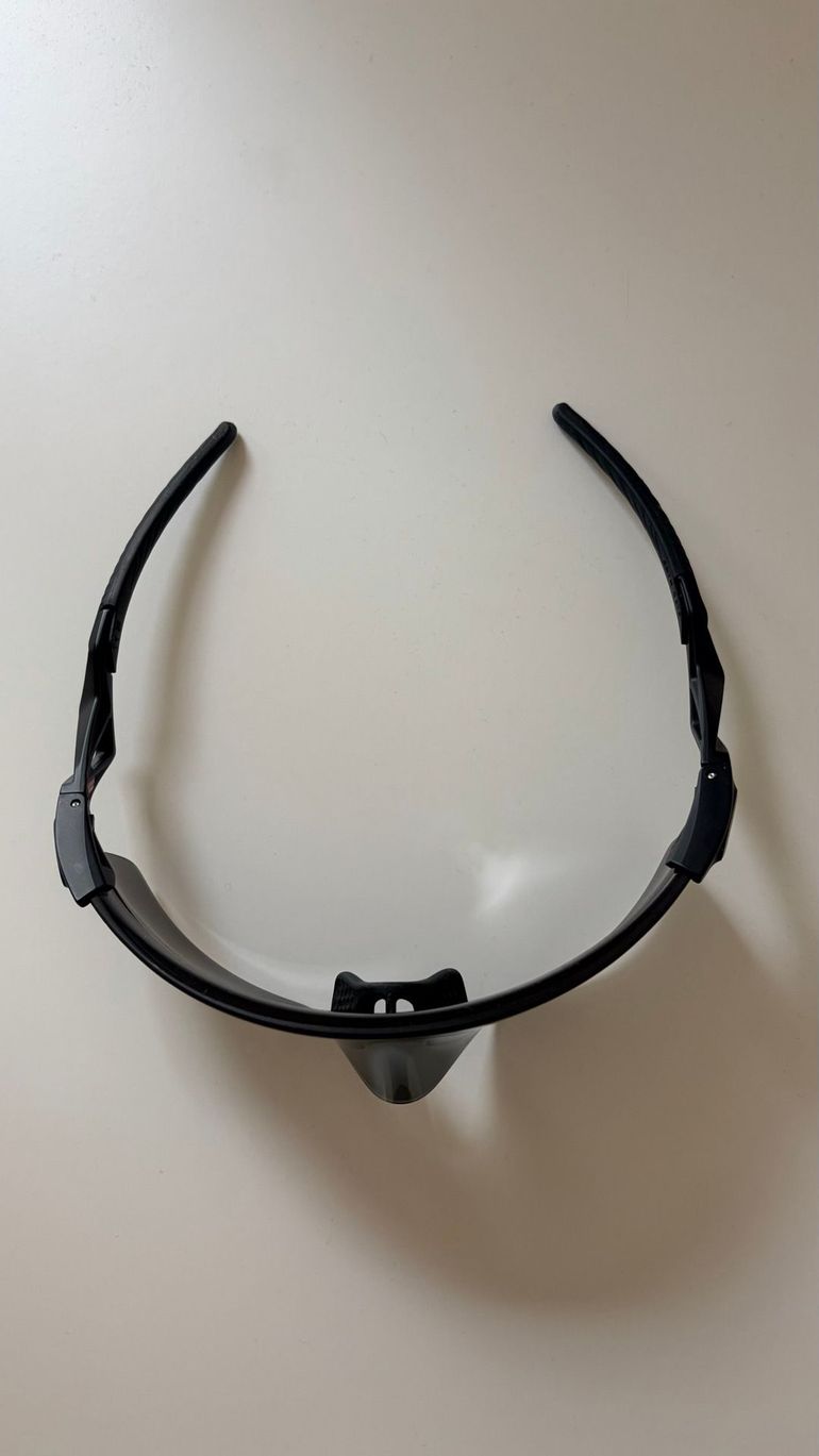 Used Oakley QNTM Kato 2025 bike — image 7 of 11