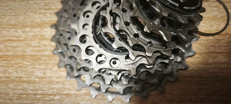 Used Shimano R9200 cassette 11-30 2024 bike — image 4 of 6