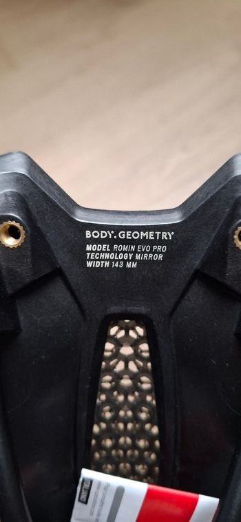 Used Specialized Romin Pro Mirror Saddle 143mm 2026 bike — image 5 of 9