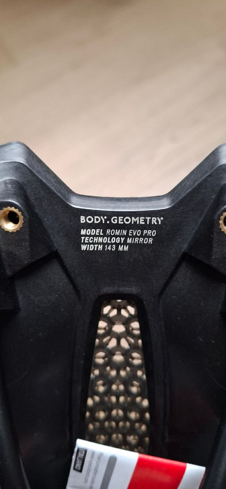 Used Specialized Romin Pro Mirror Saddle 143mm 2026 bike — image 5 of 9