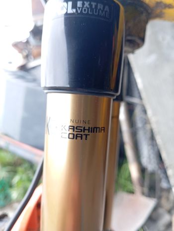 Used Fox 36 Factory 2023 bike — image 4 of 6