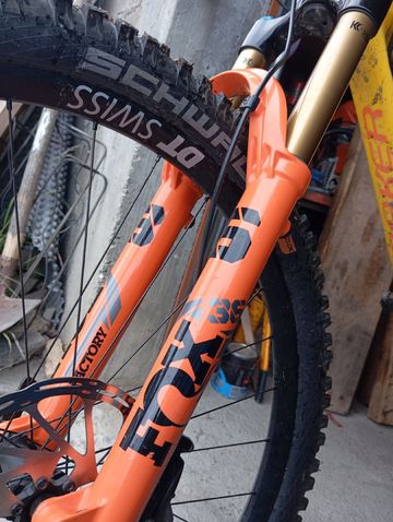Tweedehands Fox 36 Factory 2023 bike — afbeelding 5 van 6