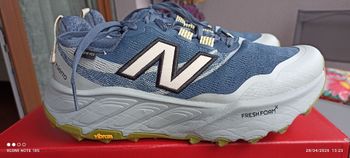 Used New Balance Hierro Goretex 2026 bike — image 3 of 7