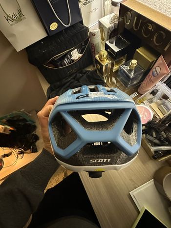 Used Scott Centric Plus Mips Q36.5 2025 bike — image 7 of 11