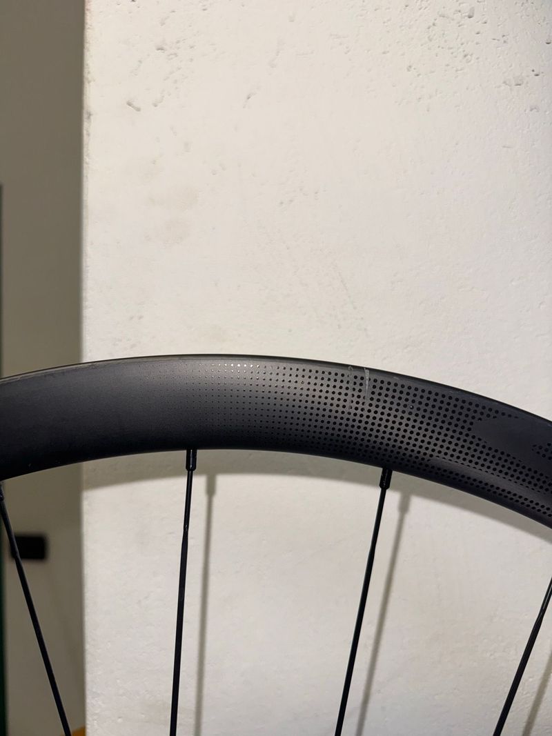Gebrauchtes Syncros Capital 1.0 35mm 2025 bike — Bild 5 von 5