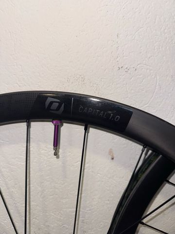 Gebrauchtes Syncros Capital 1.0 35mm 2025 bike — Bild 4 von 5