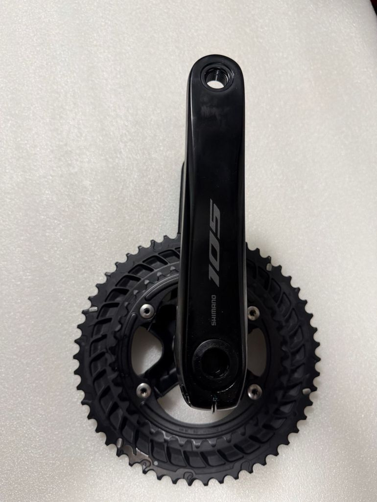 Used Shimano 105 Di2 2026 bike — image 2 of 12